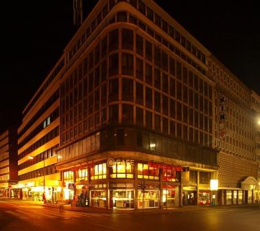 Immeuble avec local commercial